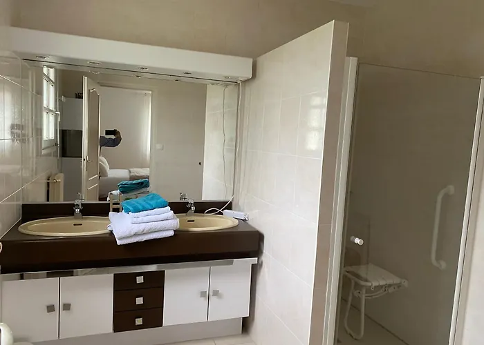 Maminet Semesterbostad Les Achards (Vendee)